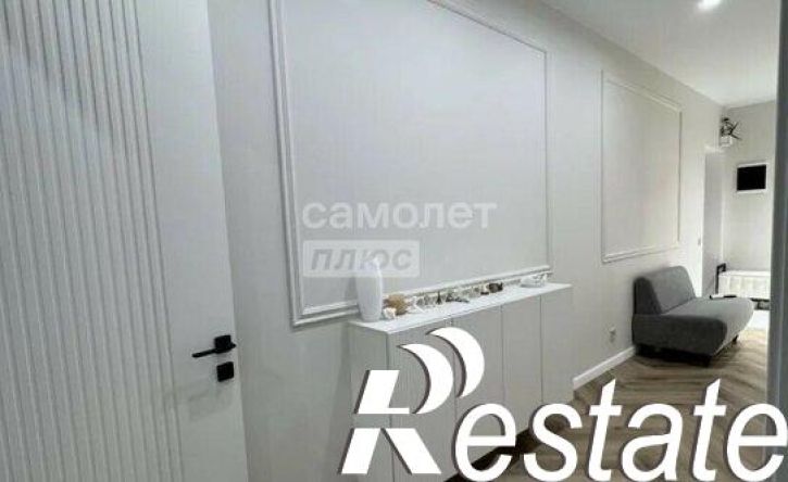 2-комн квартира мкр 9, 142,  д. 142